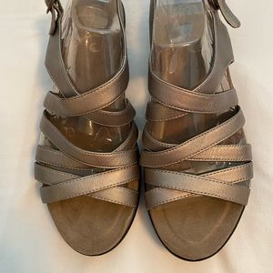 Dansko sandals size 39 gold/silver tone in color